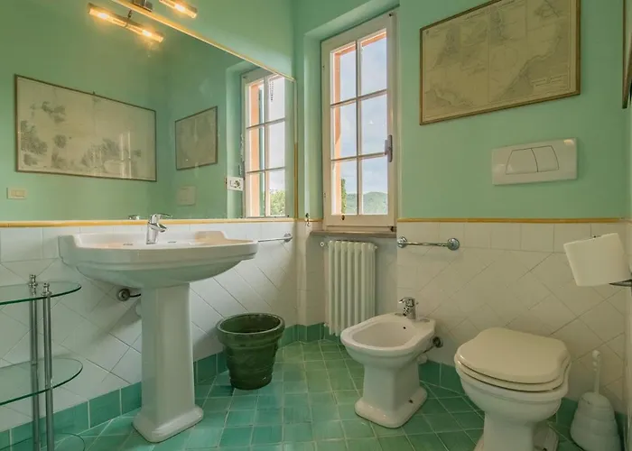 Les Ombrelles Villa *